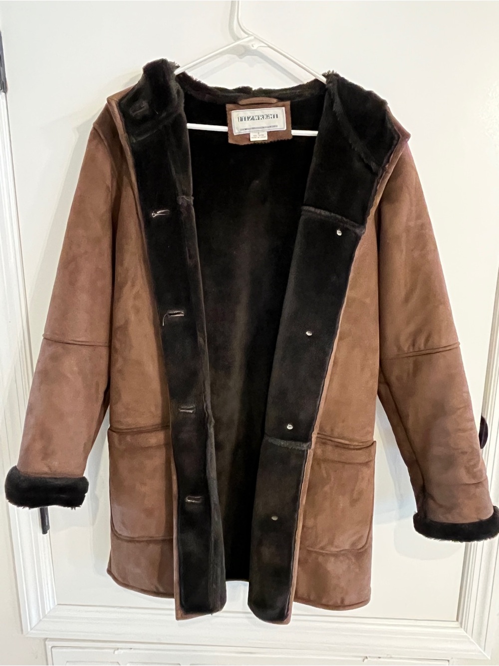 Vintage Women’s size small Fitz-Wright Brown faux fur lined hooded coat
